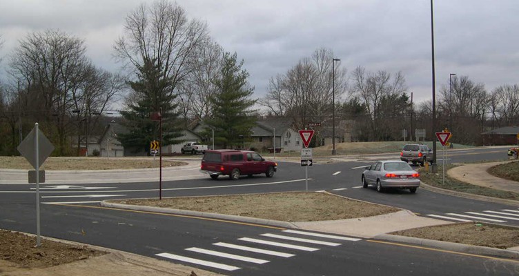 Modern Roundabout Feasibility Study & Design Dublin Road/Brand Road - DLZ