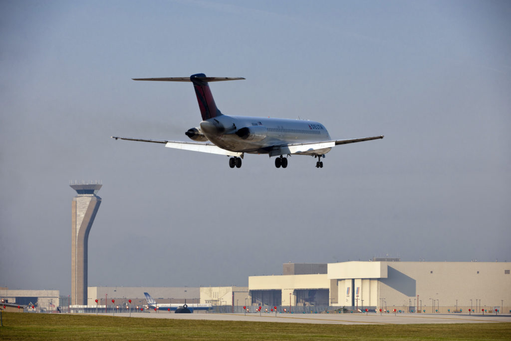 New Runway Opens At Ohare As Part Of Decade Long Modernization Dlz